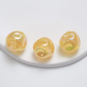 06-dark yellow / The size is about 16mm, and the aperture is about 2.5mm