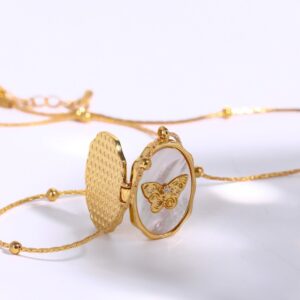 oly-97bcfe354419c8c8e14e0ed821dd0623 Wholesale Plated Electroplating Copper Vintage Locket Necklace Star Pendant Fashion Jewelry Accessory For Women Gift Boutique Resale