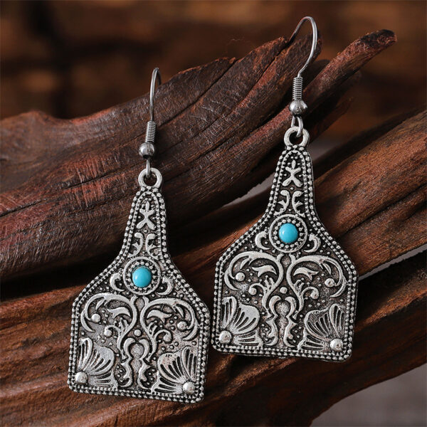 oly-9ab66d0793920582f5e80a9e0b8b4985 Wholesale Retro Turquoise Irregular Pendant Necklace Ancient Silver Finish Trendy Fashion Accessory For Daily Wear