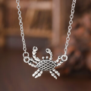 oly-9accecbb75b9d922e0c7f16ea60942f0 Wholesale Retro Ocean Crab Pendant Necklace Antique Silver Finish Trendy Fashion Jewelry Accessory For Women Gift Boutique Resale
