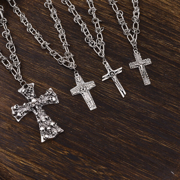 oly-9b15c71542a1929c42f780a77a70a8e0 Wholesale Electroplated Zinc Alloy Skull Cross Pendant Necklace Dark Vintage Punk Hip Hop Street Jewelry Accessory Trendy Boutique Resale