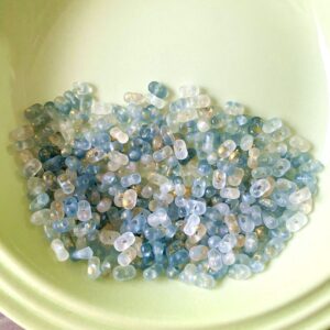 04-light gray / Size about 4*6mm