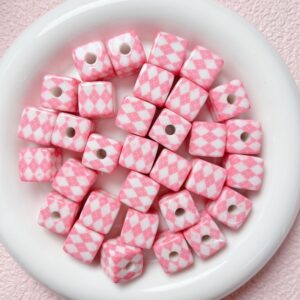 06-pink diamond grid square / Size is about 14mm, hole diameter is about 3.5mm