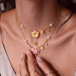 Wholesale Copper Electroplated Floral Tassel Necklace January Flower Design Trendy Jewelry Accessory For Gift And Everyday Wear