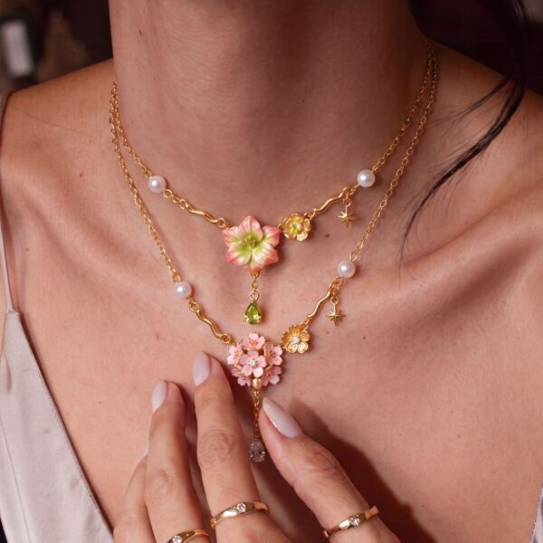 oly-9f9524f7b7ee327769807bb5c53c6dac Wholesale Copper Electroplated Floral Tassel Necklace January Flower Design Trendy Jewelry Accessory For Gift And Everyday Wear