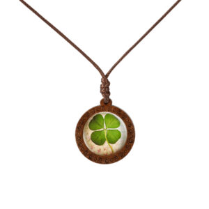 Wholesale Four Leaf Clover Wooden Glass Pendant Necklace Fashion Jewelry Accessory