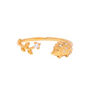Hedgehog branch and leaf ring