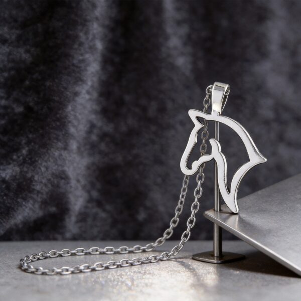 Wholesale Ancient Silver Hollow Horse Head Pendant Necklace Punk Style Fashion Jewelry