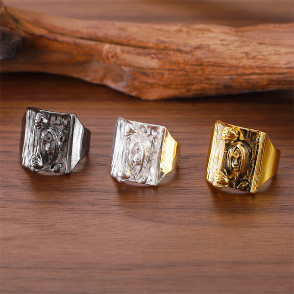 oly-aa0899d650edec91aede8f5b6bad53e9 Wholesale Horror Movie Woman Face Ring Gold Tone Zinc Alloy Fashion Accessory OLY Exclusive