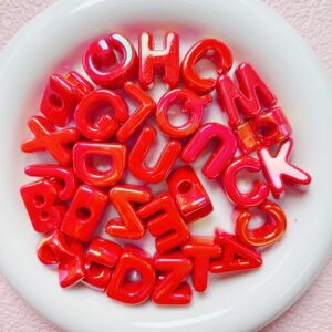 10-red / Randomly mixed letters (aperture about 5mm)
