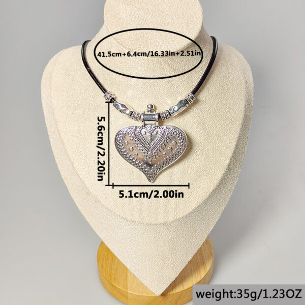 oly-ad0f1ffd738dc9633c66aad11bcf3215 Wholesale Leather Rope Retro Heart Pendant Necklace With Silver Tone Alloy Charm Trendy Women S Jewelry Gift