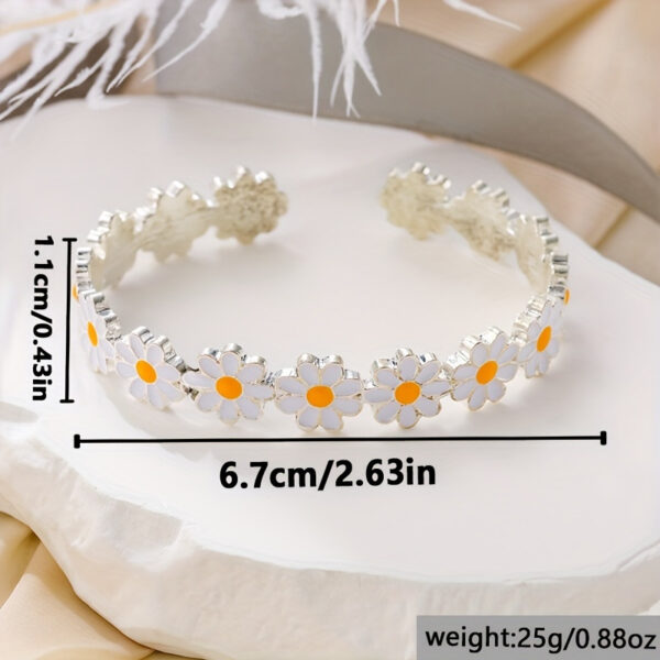 oly-ad399dcfb7615fd55b4b728247b529c8 Wholesale Vintage White Enamel Bracelet Retro Metal Women S Bangle Chic Party Gift