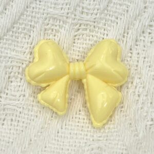 05-Egg milk yolk / About 29*33mm in size (sold by piece)