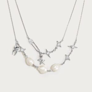 Silver pearl necklace