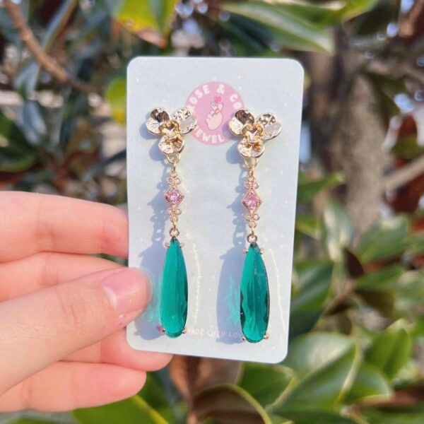 oly-b1ea759c57c00f7cb240fbadf5044dcb Wholesale French Vintage Emerald Green Crystal Drop Earrings For Women Fashion Jewelry Boutique Resale Gift