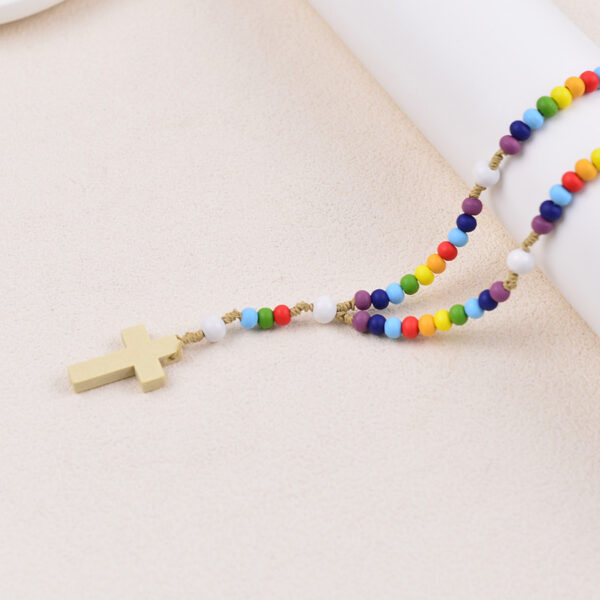 Wholesale Trendy Bohemian Colorful Cross Pendant Necklace Alloy Chain Jewelry Accessory For Everyday Wear