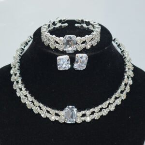 Xl-2342 silver set square stud earrings