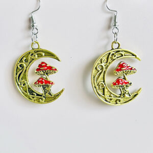 Pair of mushroom earrings