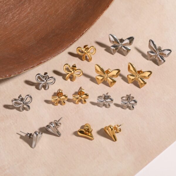 oly-b731c75d5ec63a463f9b9b98bacc3aeb Wholesale Stainless Steel Mirror Finish Heart Earrings Minimalist French Style Trendy Jewelry Accessory For Women