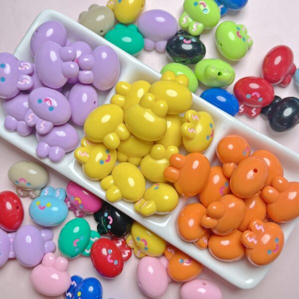 Wholesale Acrylic Glow in the Dark Rabbit Head Beads with Oil Drip Finish for DIY Phone Charm Keychain Making