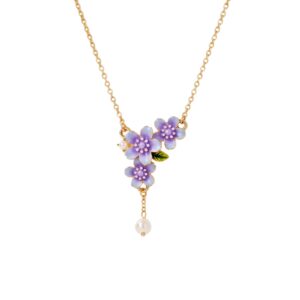 February flower necklace