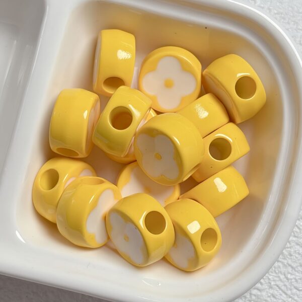 Wholesale Two-Tone Four Leaf Clover Acrylic Beads Oil Drip Painted Large Hole DIY Phone Charm Craft Supply
