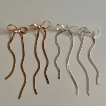 oly-ba26ec8c5951093a6810c579606bfbc8 Wholesale Bow Design Titanium Steel Electroplated Titanium Steel Earrings Party Jewelry Accessory