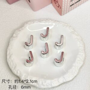 J / Sold by piece