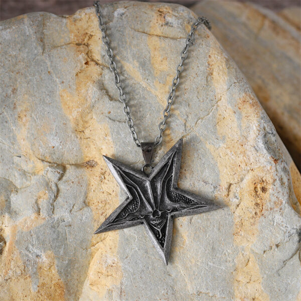 oly-bfb3bdf03165f65133b5ba3ab53ce1f4 Wholesale Zinc Alloy Ancient Silver Pentagram Pendant Necklace Gothic Hip Hop Satan Smile Design Fashion Accessory