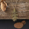 oly-c01880611e6791ca02e165d1dba199c5 Wholesale Vintage Gold Oak Leaf Pendant Necklace Stylish Fashion Jewelry Accessory For Women
