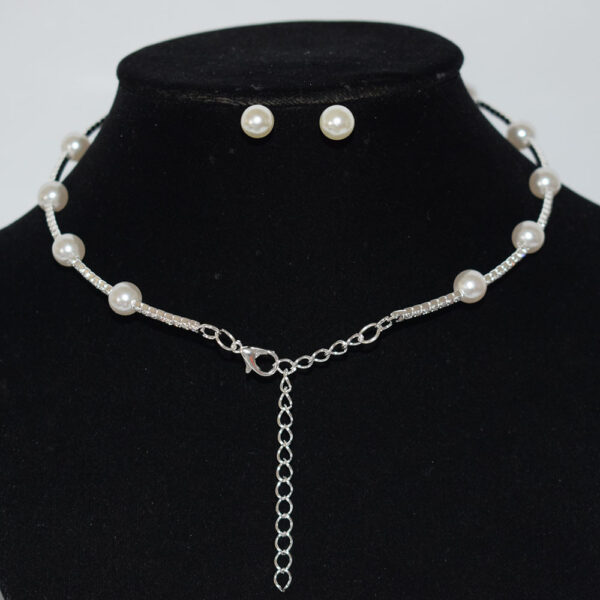 Wholesale French Style Imitation Pearl Rhinestone Bridal Jewelry Set Necklace Bracelet Earrings For Party Wear