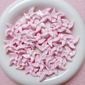 06-light pink / Size is about 22mm, hole diameter is about 3mm