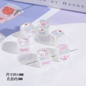 01-Hello Kitty cube