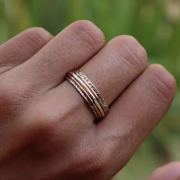 oly-c5aaf6f1cf155d0ec0f69e21306b9b7e Wholesale Retro Bohemian Style Geometric Two Tone Women S Ring Alloy Electroplated Jewelry Accessory Party Gift