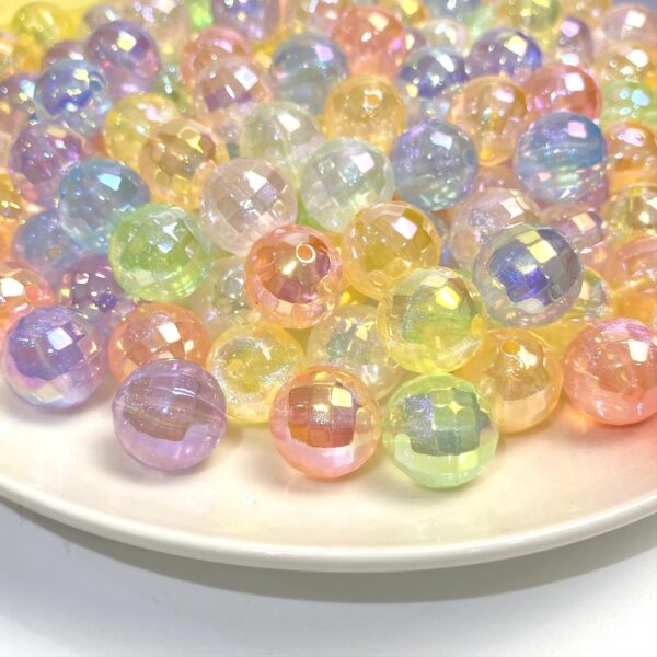 Wholesale Stylish Acrylic UV Plated Cut Globe Loose Beads for DIY Phone Straps Keychains Fashion Accessory