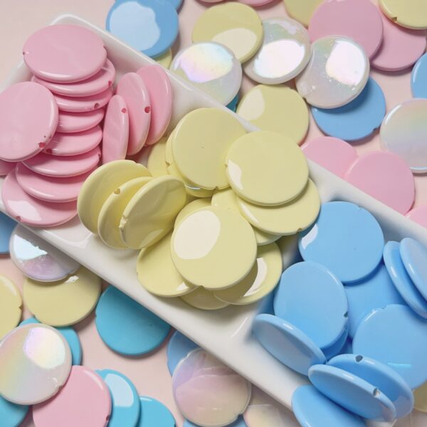 oly-c8a8afa5bb3d246189b127fd28e836ae Wholesale Hand-Painted Milk Slice Acrylic Beads for DIY Phone Strap Keychain Making Craft Supply