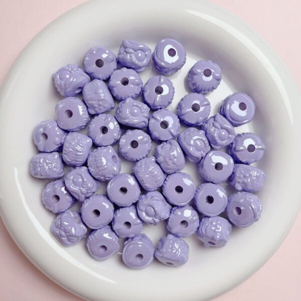 Wholesale Acrylic Baking Lacquer 3D Carved Chinese Style Lion Beads for DIY Jewelry Making