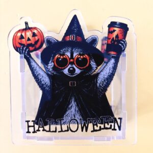 B729 - Raccoon Pen Holder