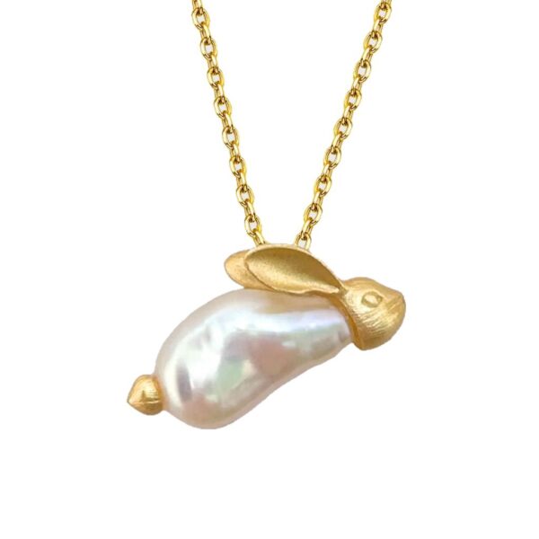 Wholesale Tropical Fish Pendant Necklace Blue Zircon Oil Drop Design Fashion Jewelry Accessory Gift