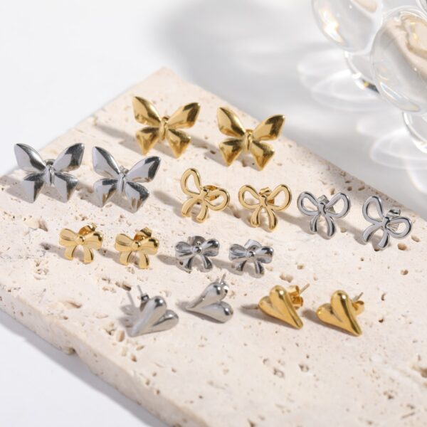 oly-cc9f13d1877e376f828ce1c740b1a432 Wholesale Stainless Steel Mirror Finish Heart Earrings Minimalist French Style Trendy Jewelry Accessory For Women