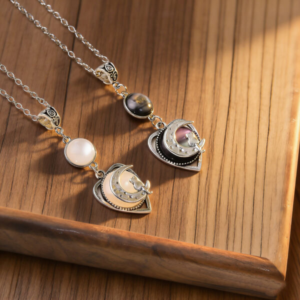 oly-ce7a8bb143239839baa9850bec25d2cb Wholesale Antique Silver Gothic Moon Cat Heart Pendant Necklace Unisex Zinc Alloy Chain Trendy Jewelry Accessory For Gift And Boutique Resale