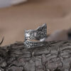 oly-cf2ae52fe86193d4fe51d2b37ba13bce Wholesale Retro Floral Ring Antiqued Silver Tone Zinc Alloy Jewelry Accessory