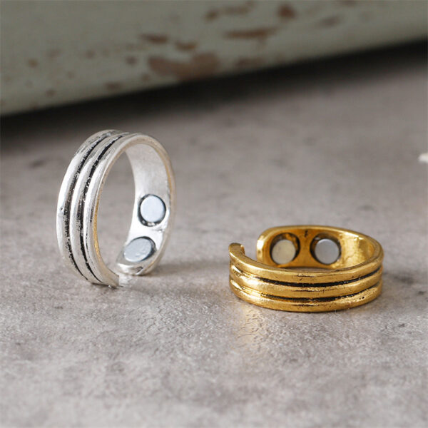 Wholesale Trendy Gold Striped Magnetic Ring Open Adjustable Unisex Zinc Alloy Jewelry Accessory Gift Boutique Resale