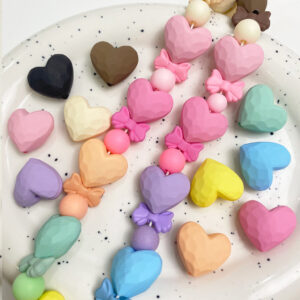 oly-d0fa253e4433b888cf43fe704f08dc71 Wholesale Love Heart Acrylic Beads for DIY Necklace Bracelet Phone Strap Jewelry Making Colorful Fashion Accessory