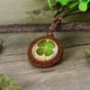 Wholesale Four Leaf Clover Wooden Glass Pendant Necklace Fashion Jewelry Accessory