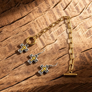 Wholesale Zinc Alloy Retro Gold Silver Tone OT Buckle Cross Bracelet Fashion Jewelry Gift For Resale