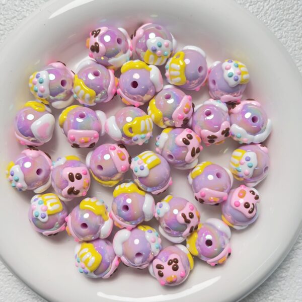 Wholesale Hand-Painted Love Pig Beads Plastic Resin DIY Jewelry Accessory for Bracelet Necklace Bag Charm Trendy Gift