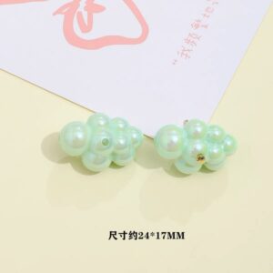 05-small size light green clouds