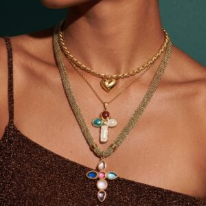 oly-d730cdfd251cd8743465ba49efa73471 Wholesale Vintage Irregular Geometric Heart Flower Cross Necklace Copper Pendant Chic Jewelry Gift