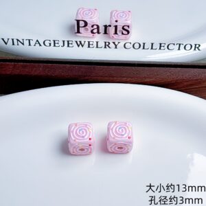 07-Pink Thread / Sold per piece